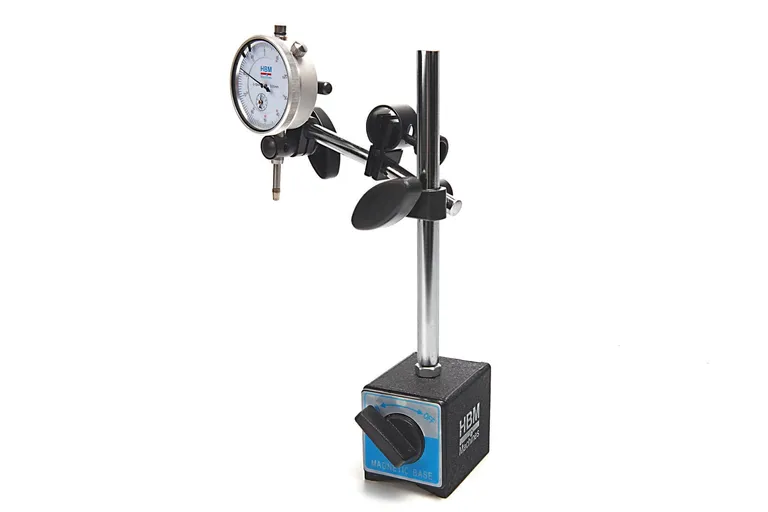 Måleur med magnetfot