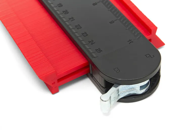 Profilmal - låsbar med vater, 26 cm. 