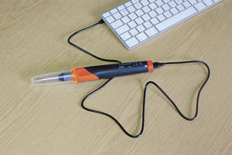 Plastreparasjonssett, oppladbart