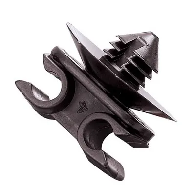 Dobbel klips for 3/16" bremserør, 5-pakk