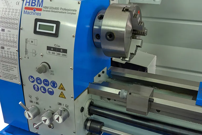 HBM Dreiebenk 320x900 m/frekvensomformer