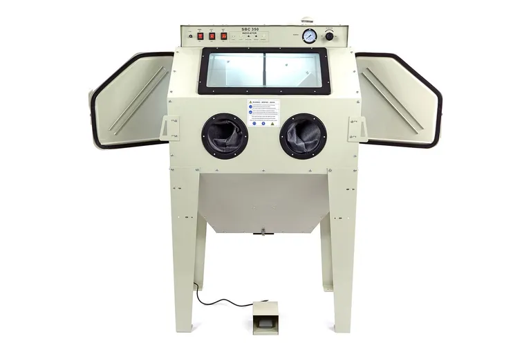 Sandblåsekabinett med avsug, 350 l.