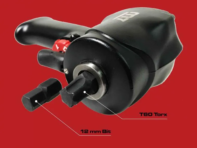 M7 muttertrekker, 2-i-1 m/spesialpiper