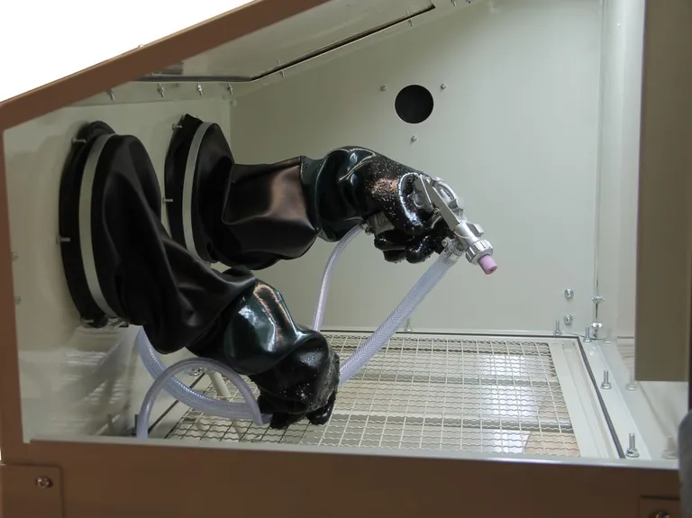 Sandblåsekabinett, 220 l.