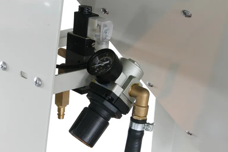 Sandblåsekabinett, 420 l. m/avsug