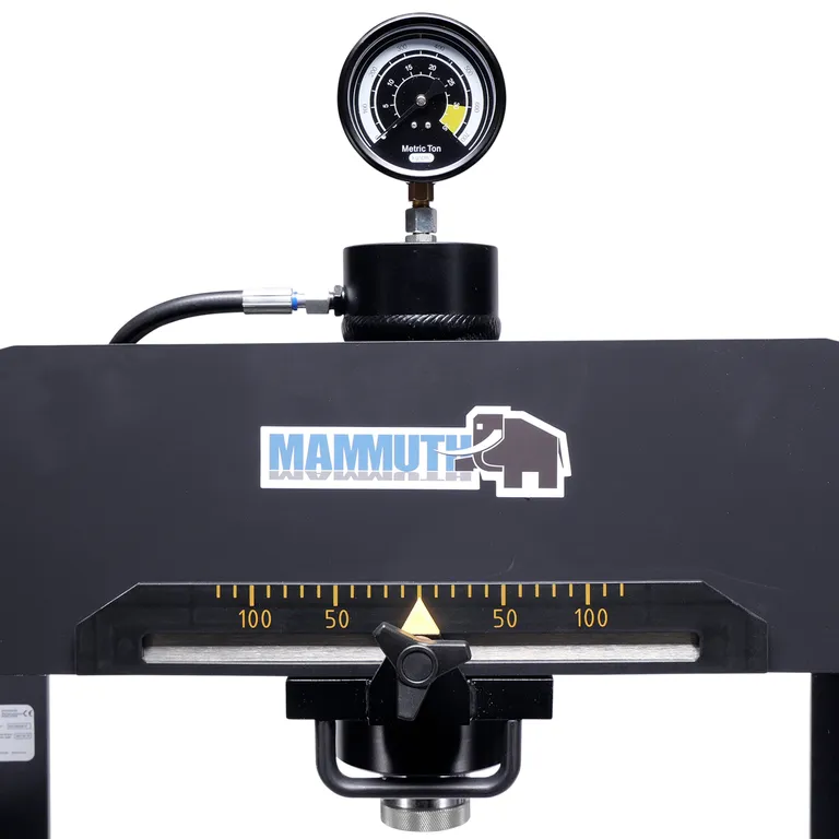 MAMMUTH verkstedpresse 30t. lufthydraulisk
